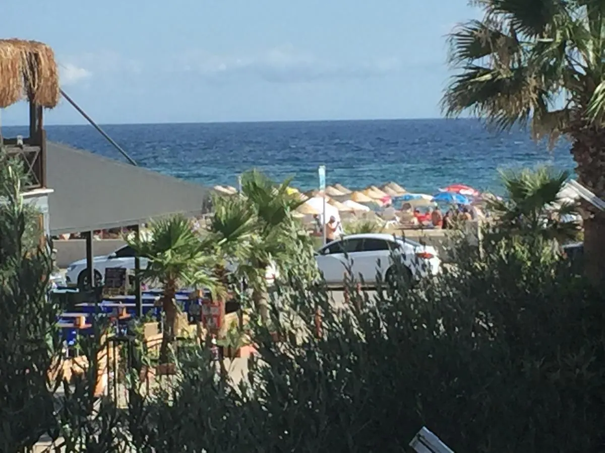 Karakas Motel Ayvalı