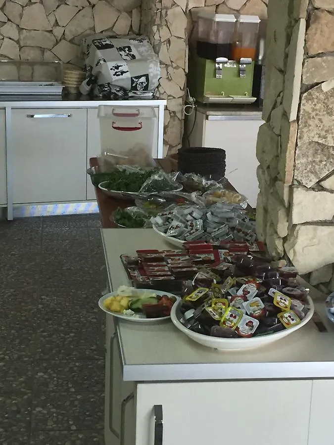 Karakas Motel Ayvalı Türkiye